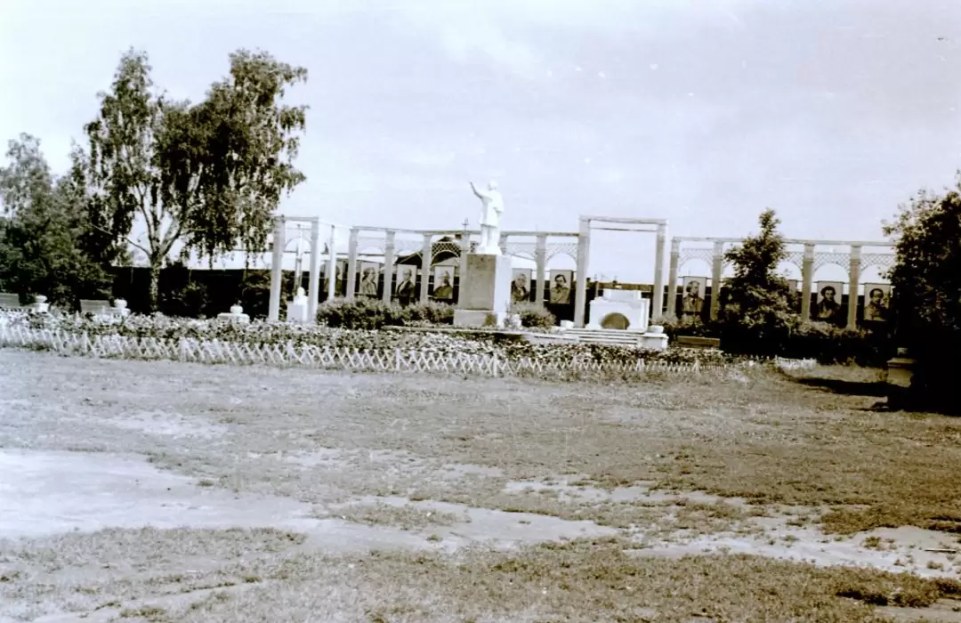 Иваново, скульптурно-картинная галерея парка, около 1962 г.