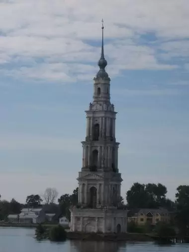 Колокольня