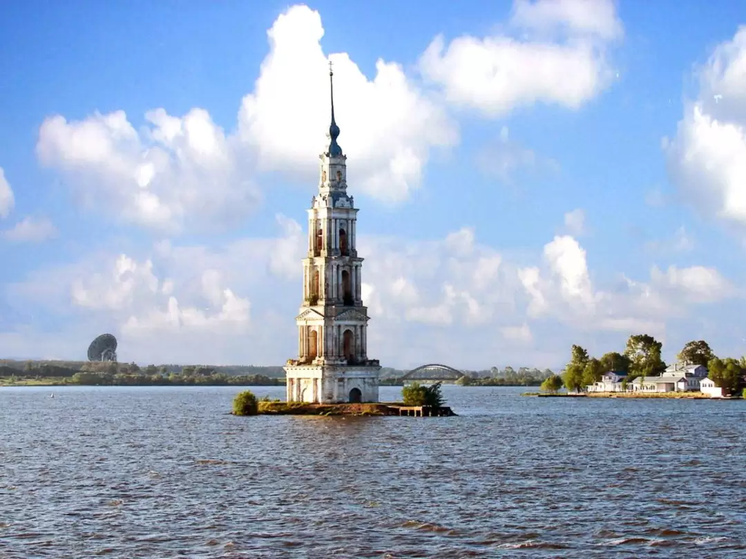 Колокольня в Калязине