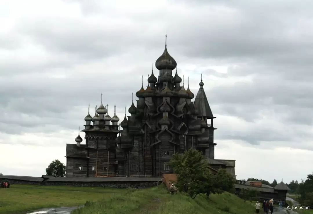 Кижский архитектурный ансамбль