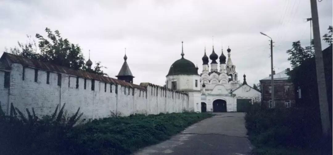 Благовещенский мужской и Свято-Троицкий женский монастыри в Муроме