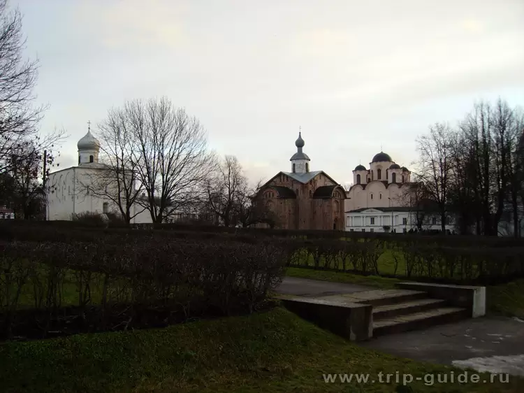 Ярославово дворище: церковь Параскевы Пятницы