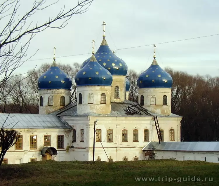 Крестовоздвиженский собор