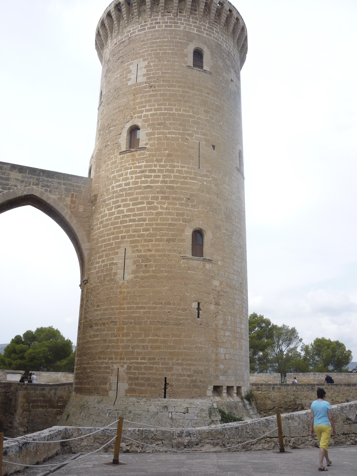 Замок de Bellver 3