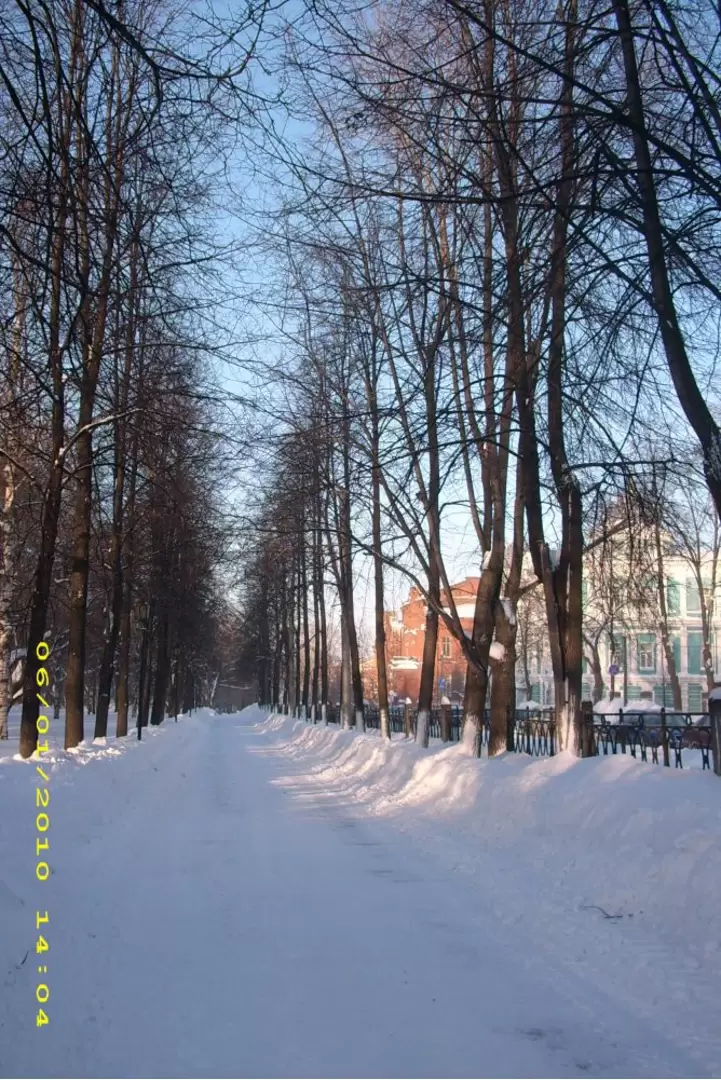 Пермь, сквер у Оперного театра