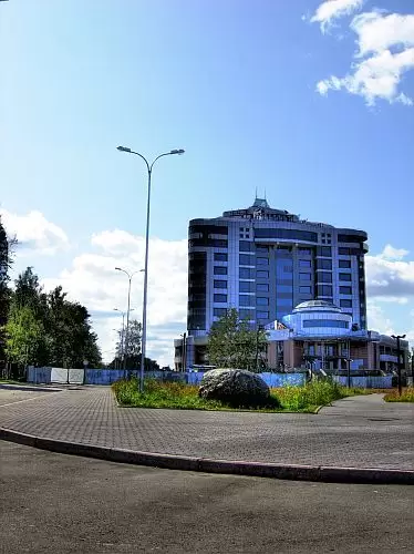 Дом рядом с набережной в Петрозаводске