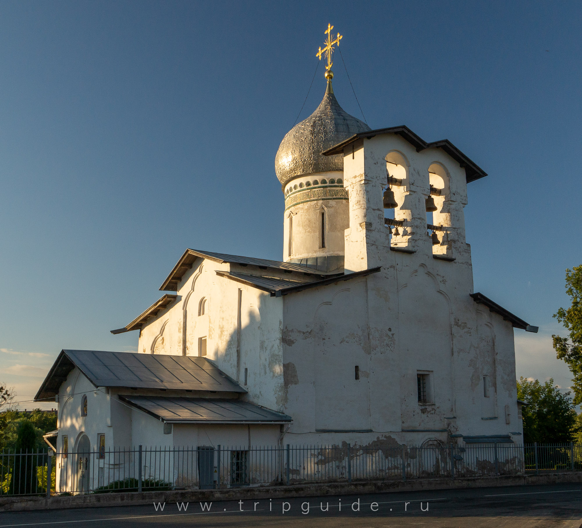 Псков, храм Петра и Павла с Буя