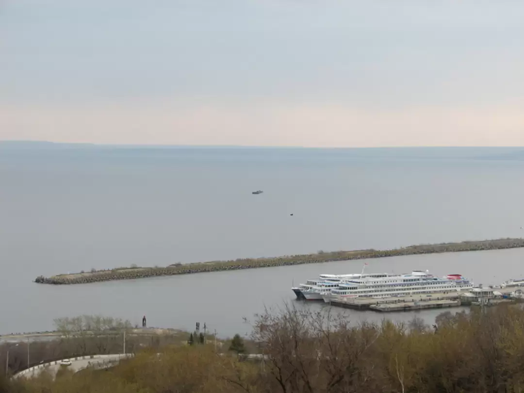 Вид на Волгу из Ульяновска