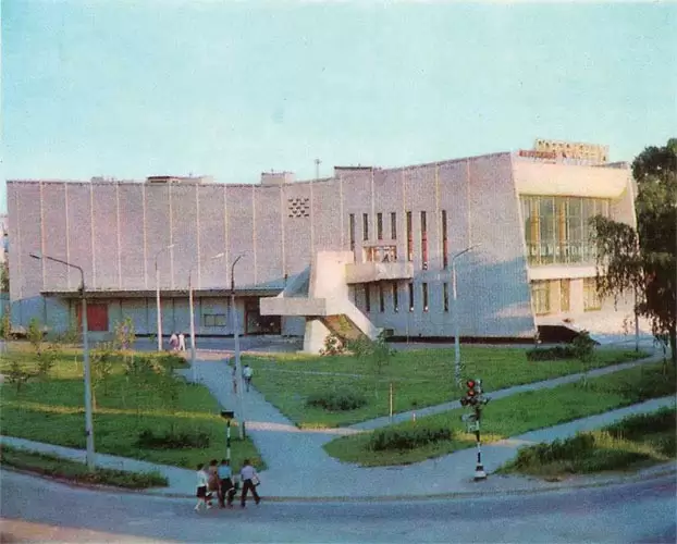 Череповец, кинотеатр «Современник»