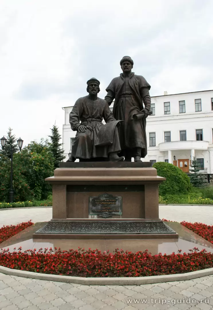 Памятник зодчим Казанского кремля