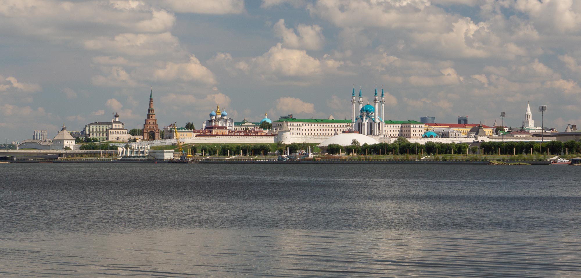 Панорамная фотография Казанского кремля