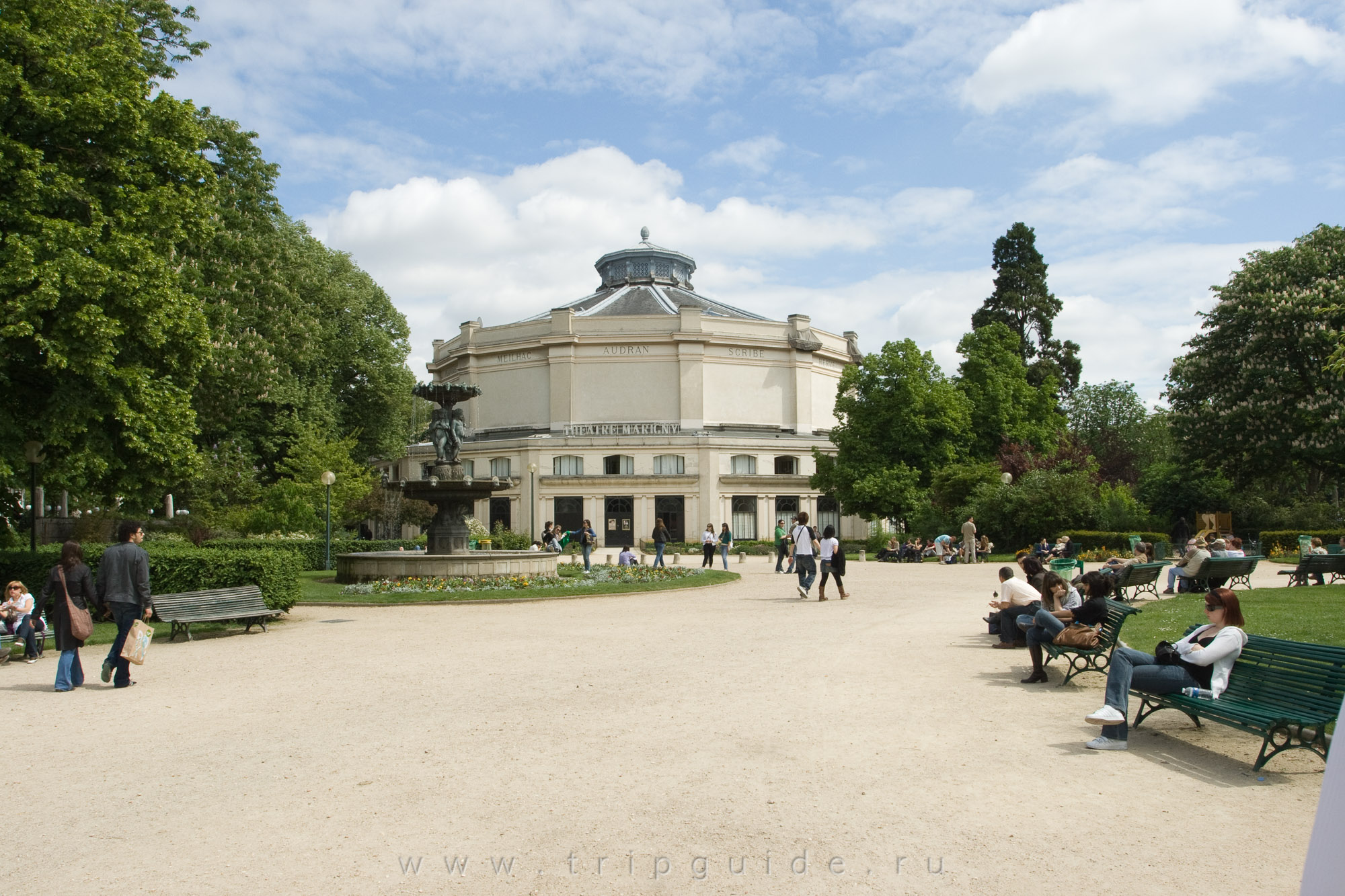 Theatre Marigny