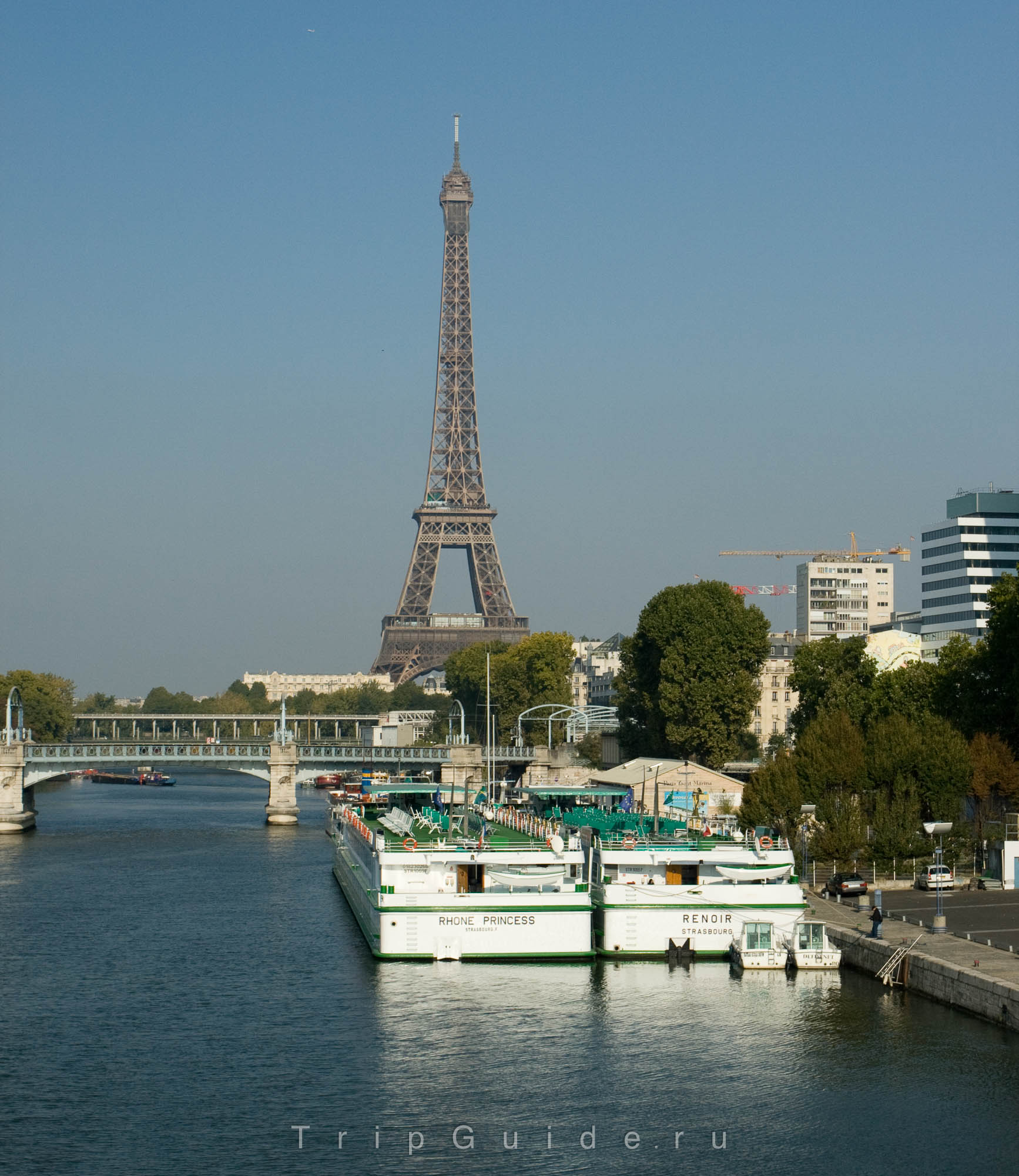 Круизные корабли «Rhone Princess» и «Renoir»