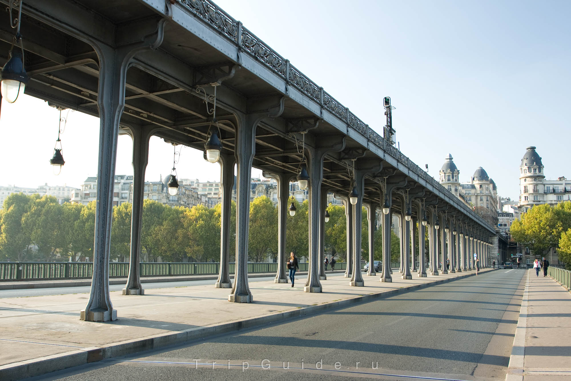 Pont de Bir-Hakeim
