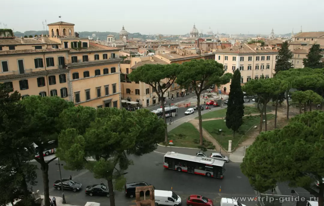 Площадь Д'Аракоели (Piazza d'Aracoeli)