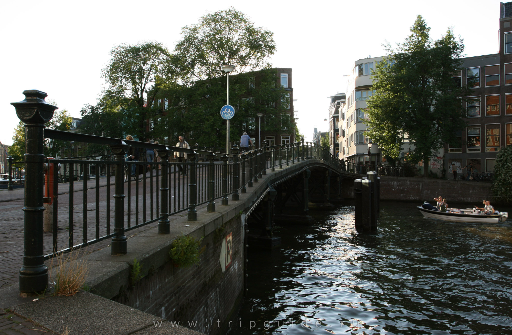 Званенбургвал (Zwanenburgwal)