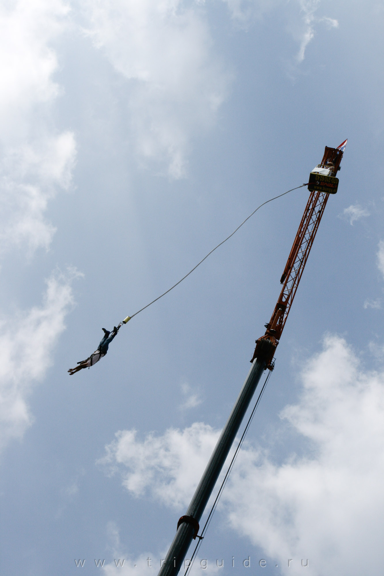 Банджи-джампинг (bungee jumping)