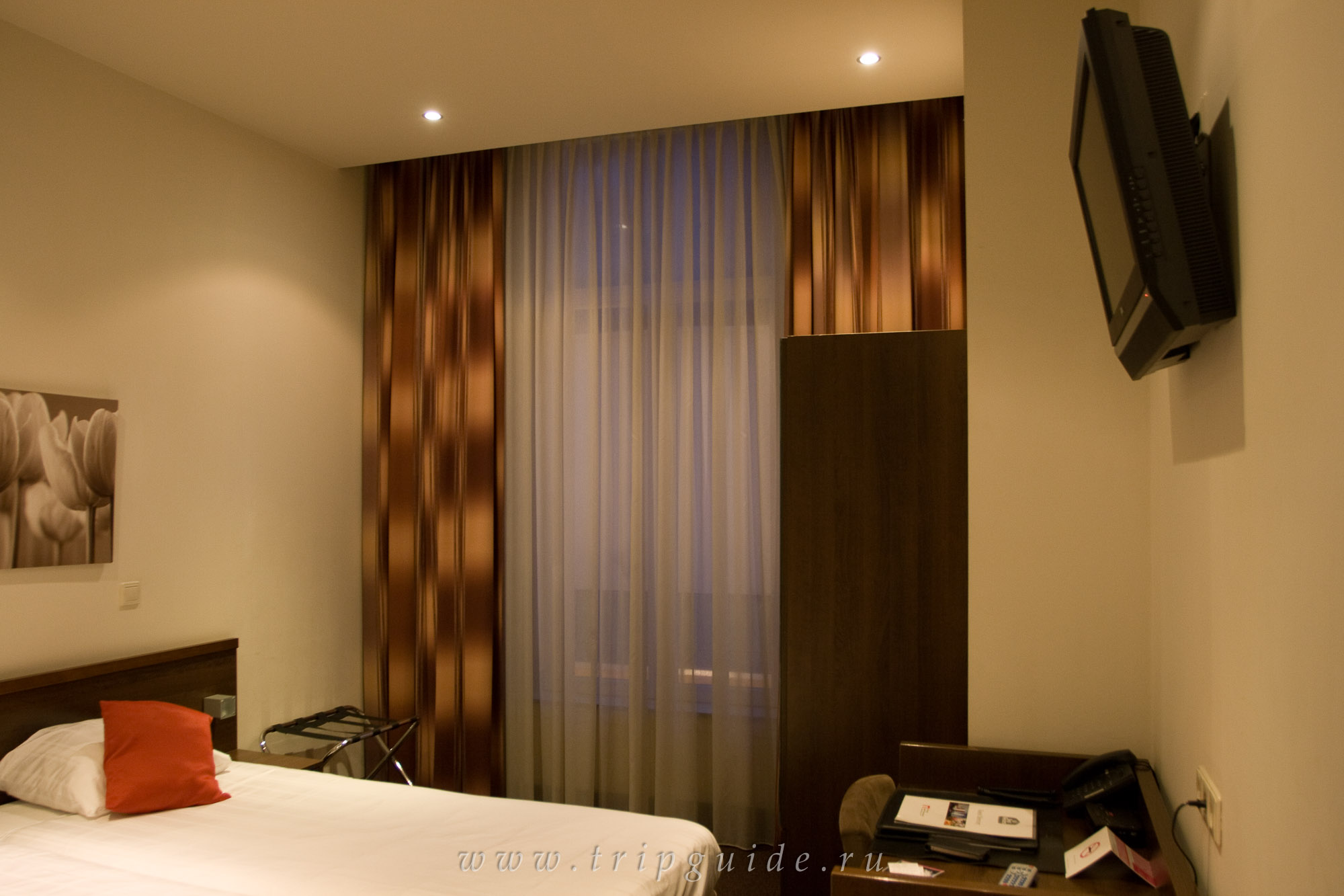 Отель Best Western Apollo Museumhotel в Амстердаме, фото 2