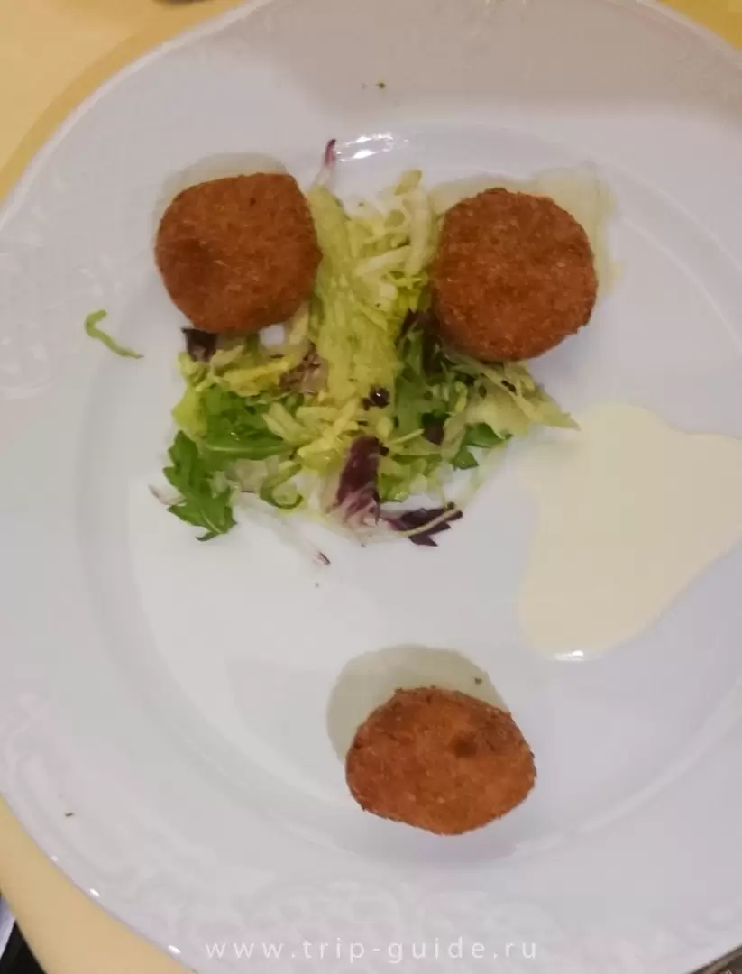 Salt cod potato croquettes / Крокеты из морской трески и картофеля / Golden Lobster 6-й вечер