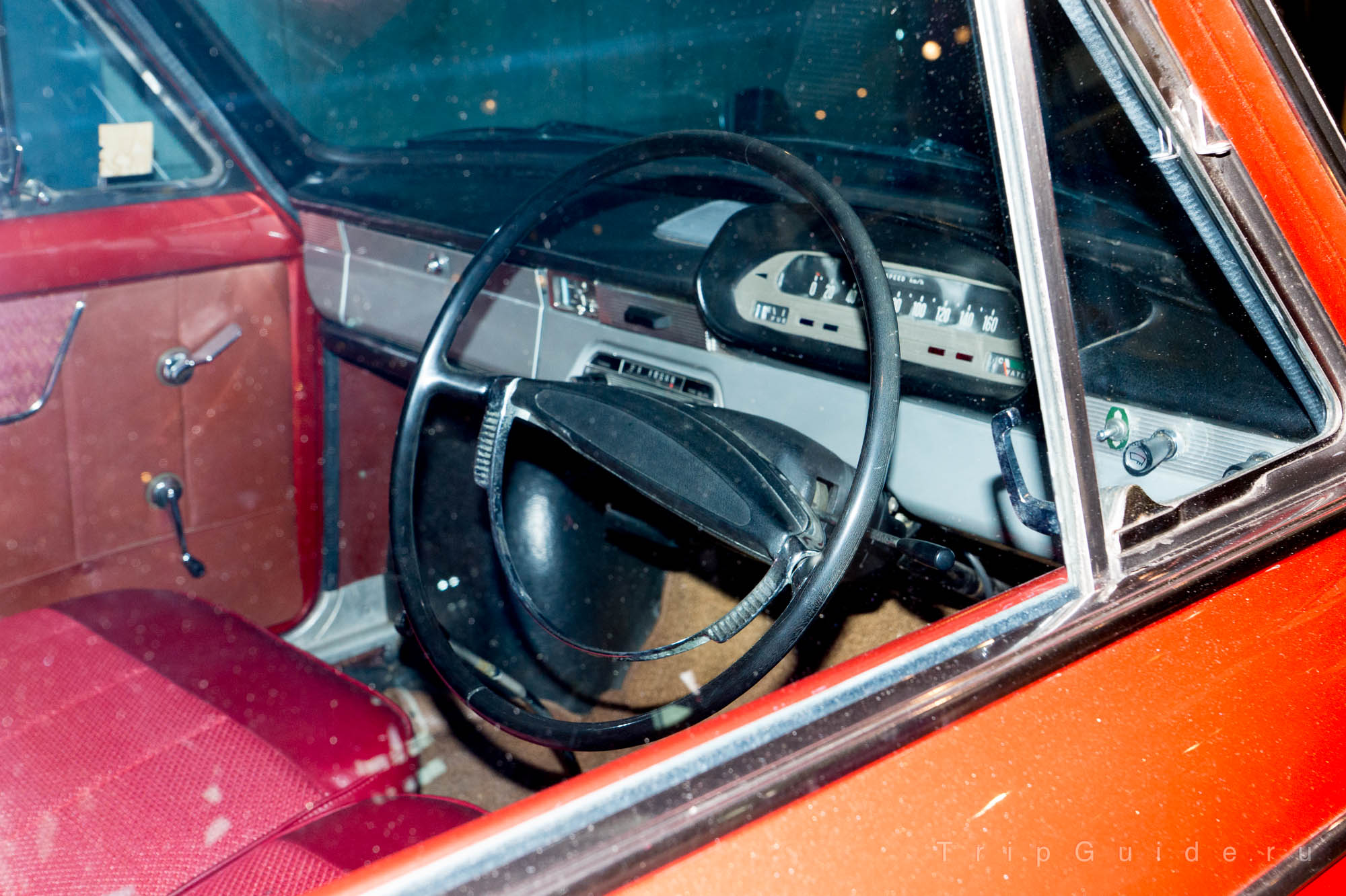 Hino Contessa 1300 Sedan, 1965 — редкий японский автомобиль, который был построен по лицензии Рено