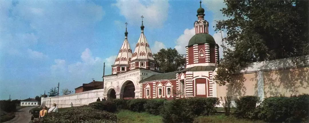 Ризоположенский монастырь в Суздале