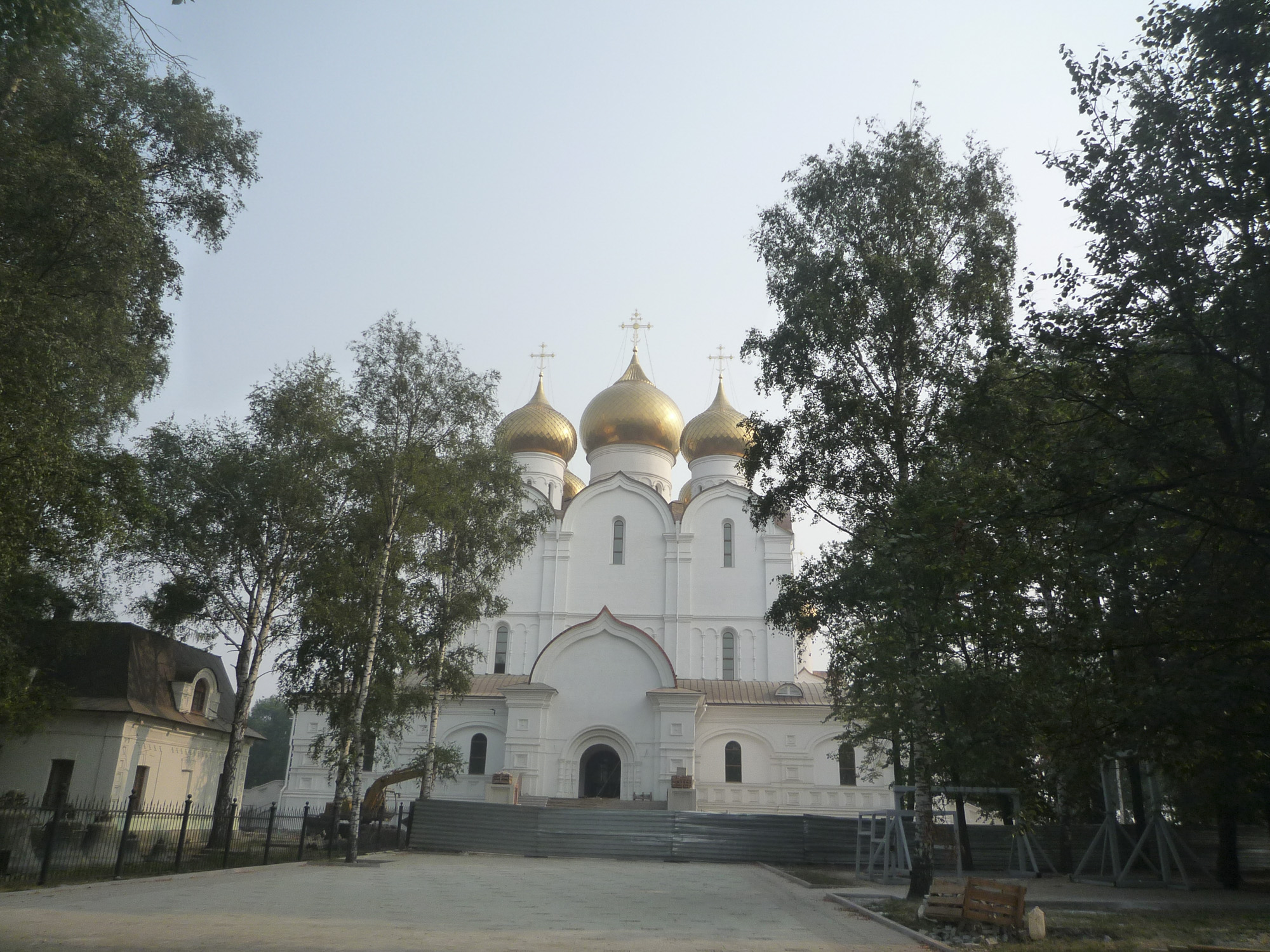 Успенский кафедральный собор в Ярославле