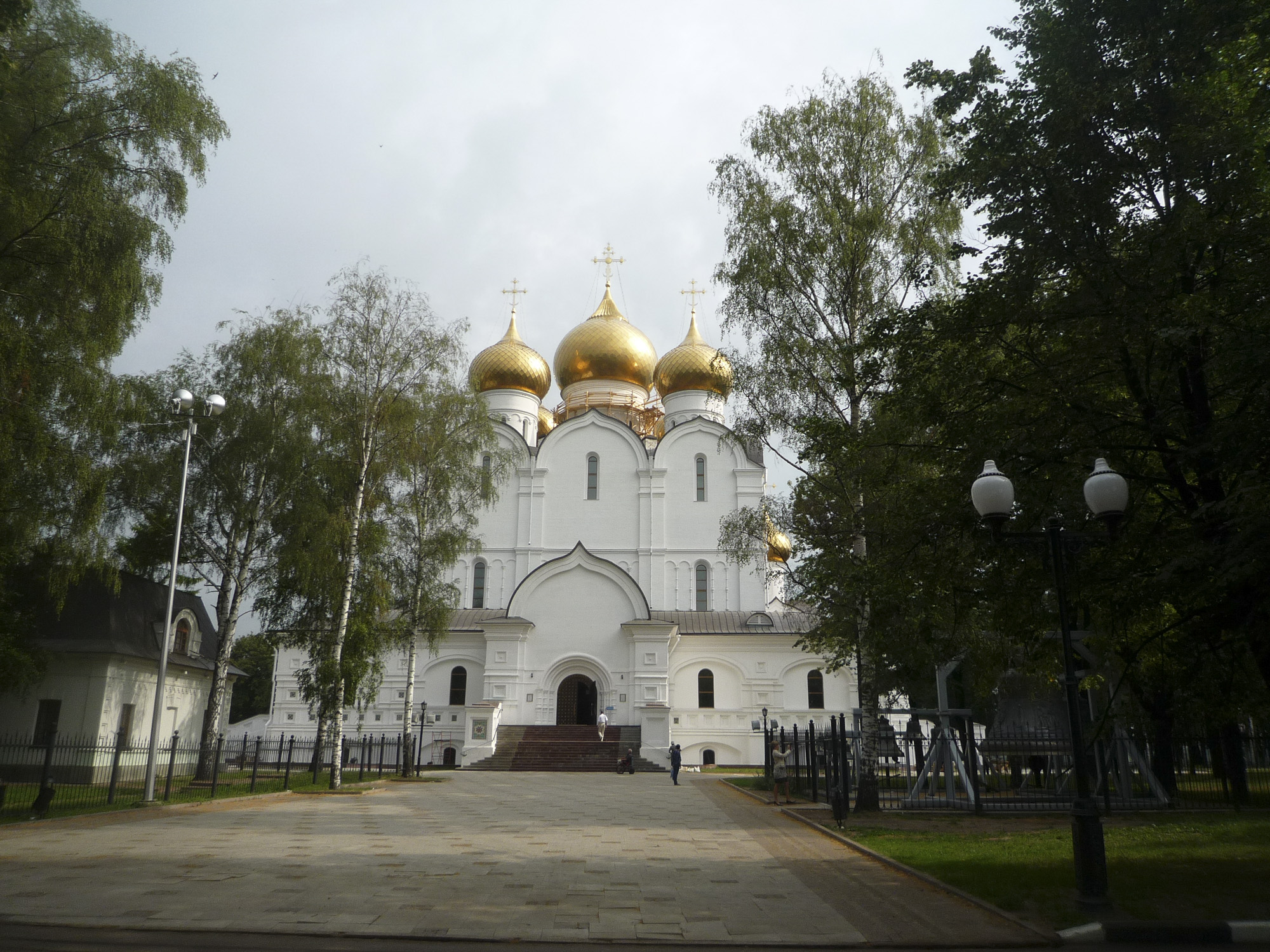 Успенский кафедральный собор в Ярославле
