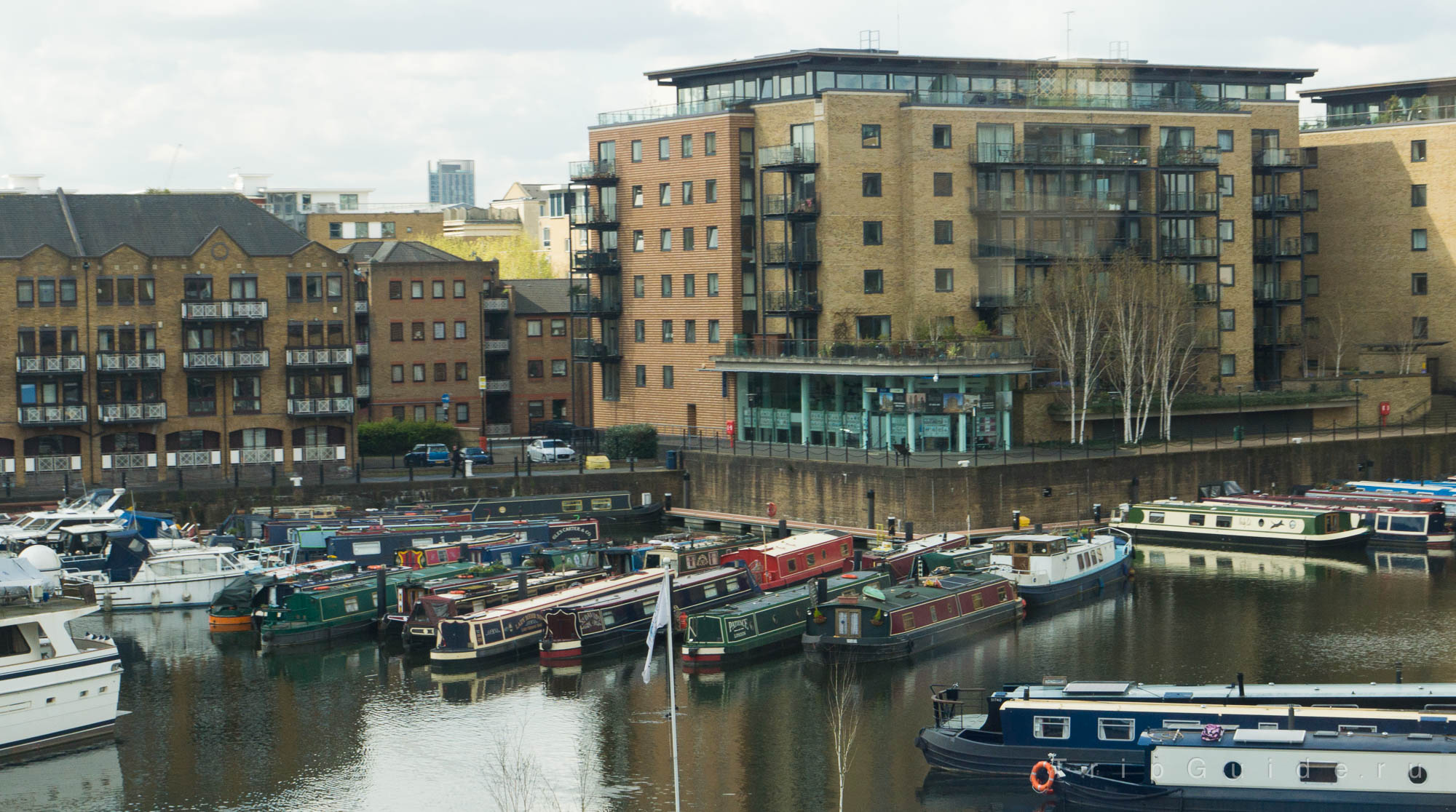 Limehouse Basin — сейчас стоянка для яхт, раньше — большая портовая зона