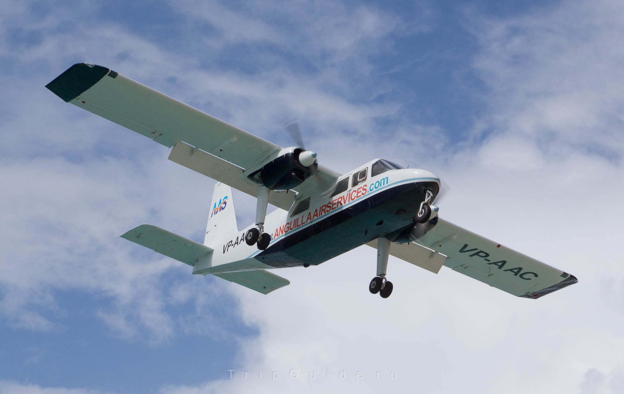 Самолет Britten-Norman BN-2A Islander авиакомпании Anguilla Air Services, бортовой номер VP-AAC