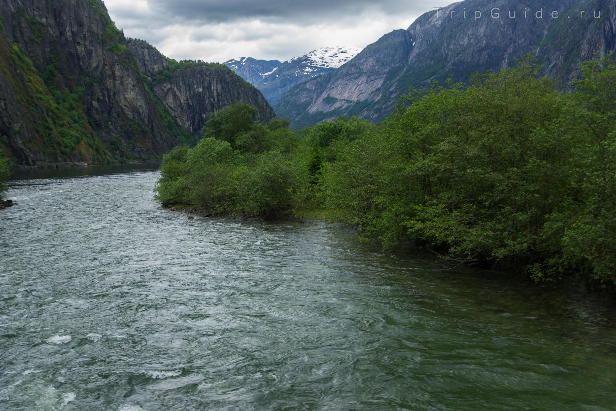 Озеро Эйдфьордватне (Eidfjordvatnet)