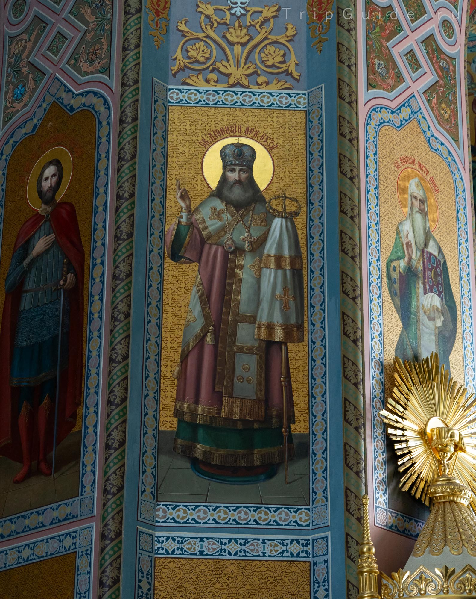 Святой Дионисий, архиепископ Суздальский, роспись в Спасо-Преображенском соборе Валаамского монастыря