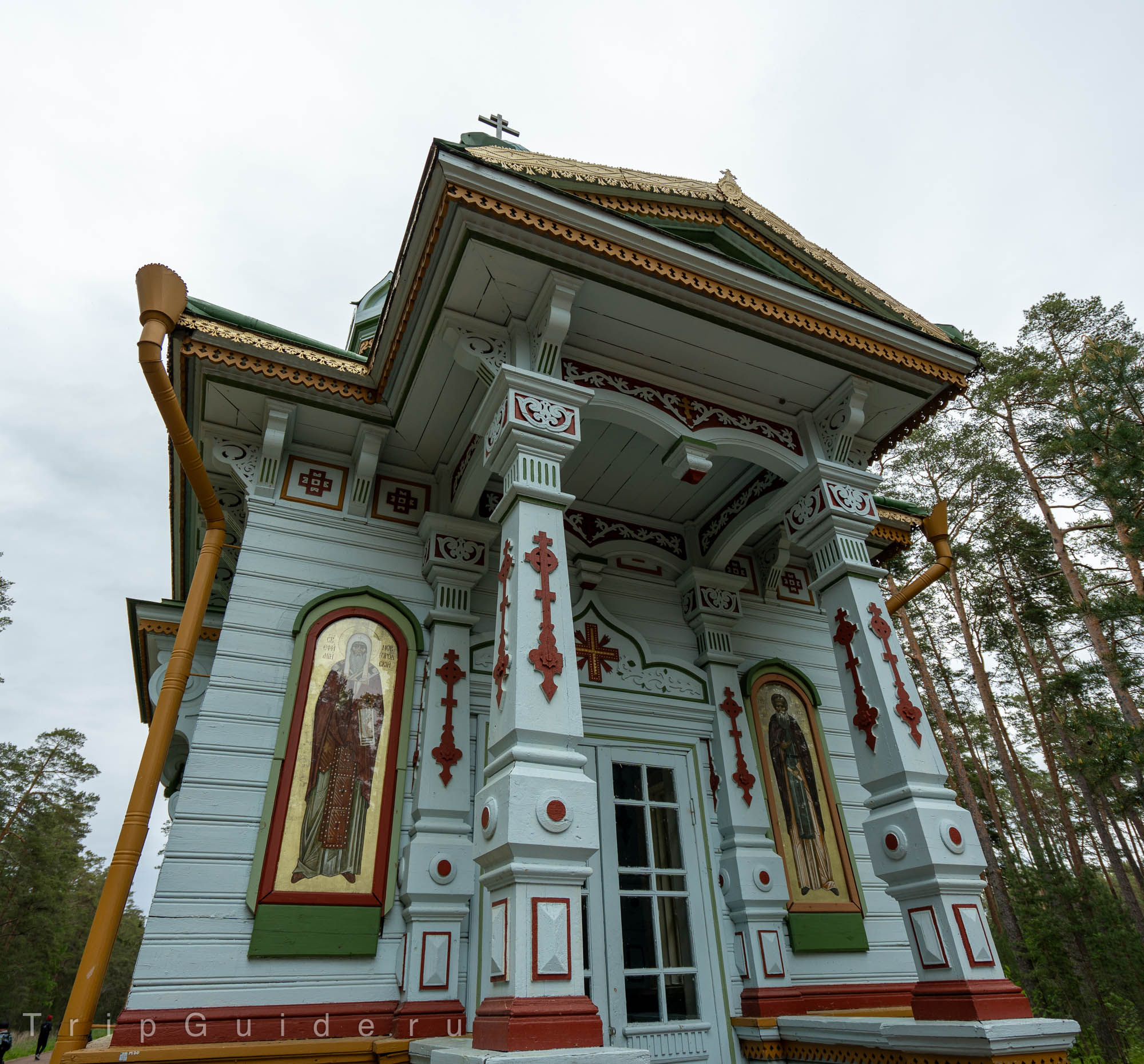 Крыльцо Успенской часовни, Коневец