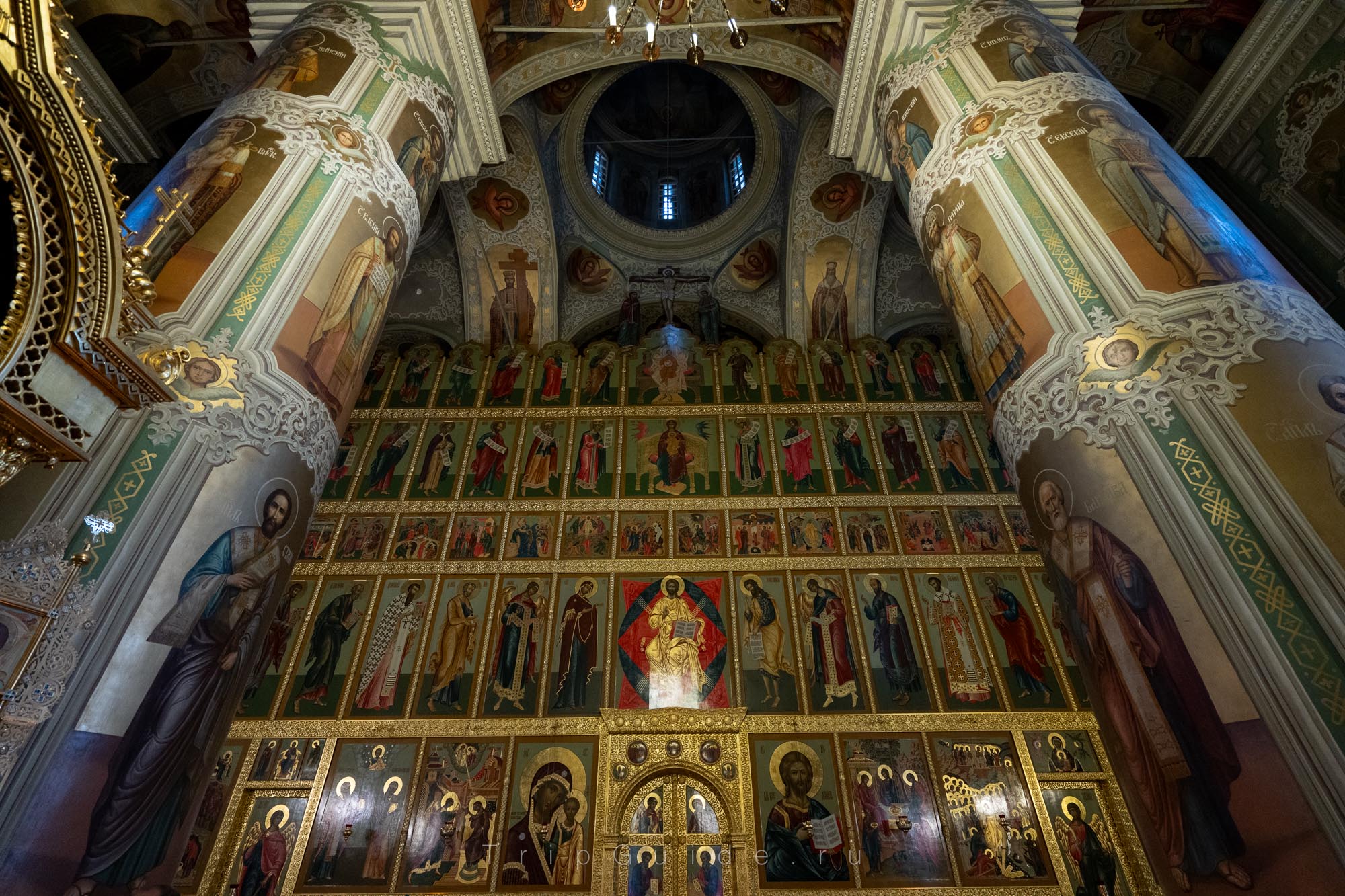 Иконостас Благовещенского собора, Казань
