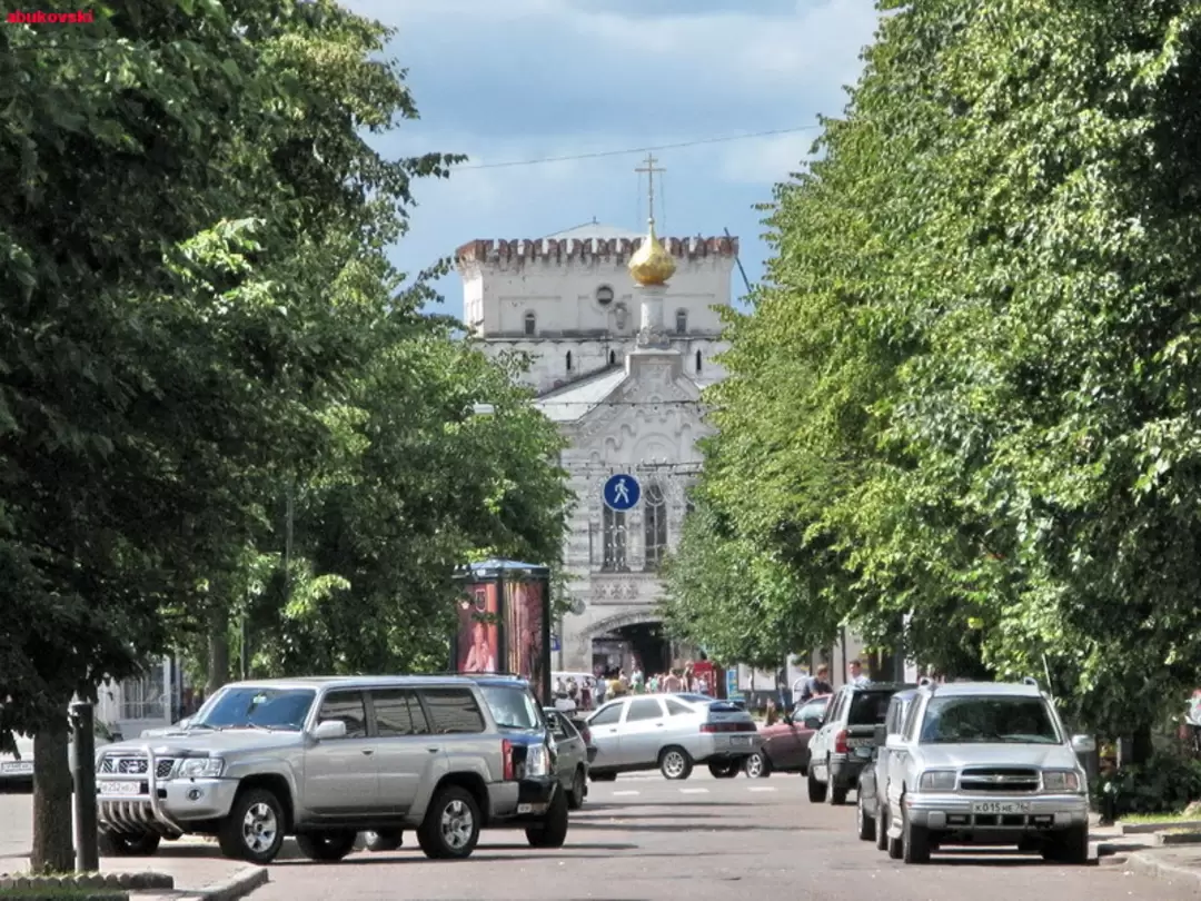 Знаменская церковь в Ярославле
