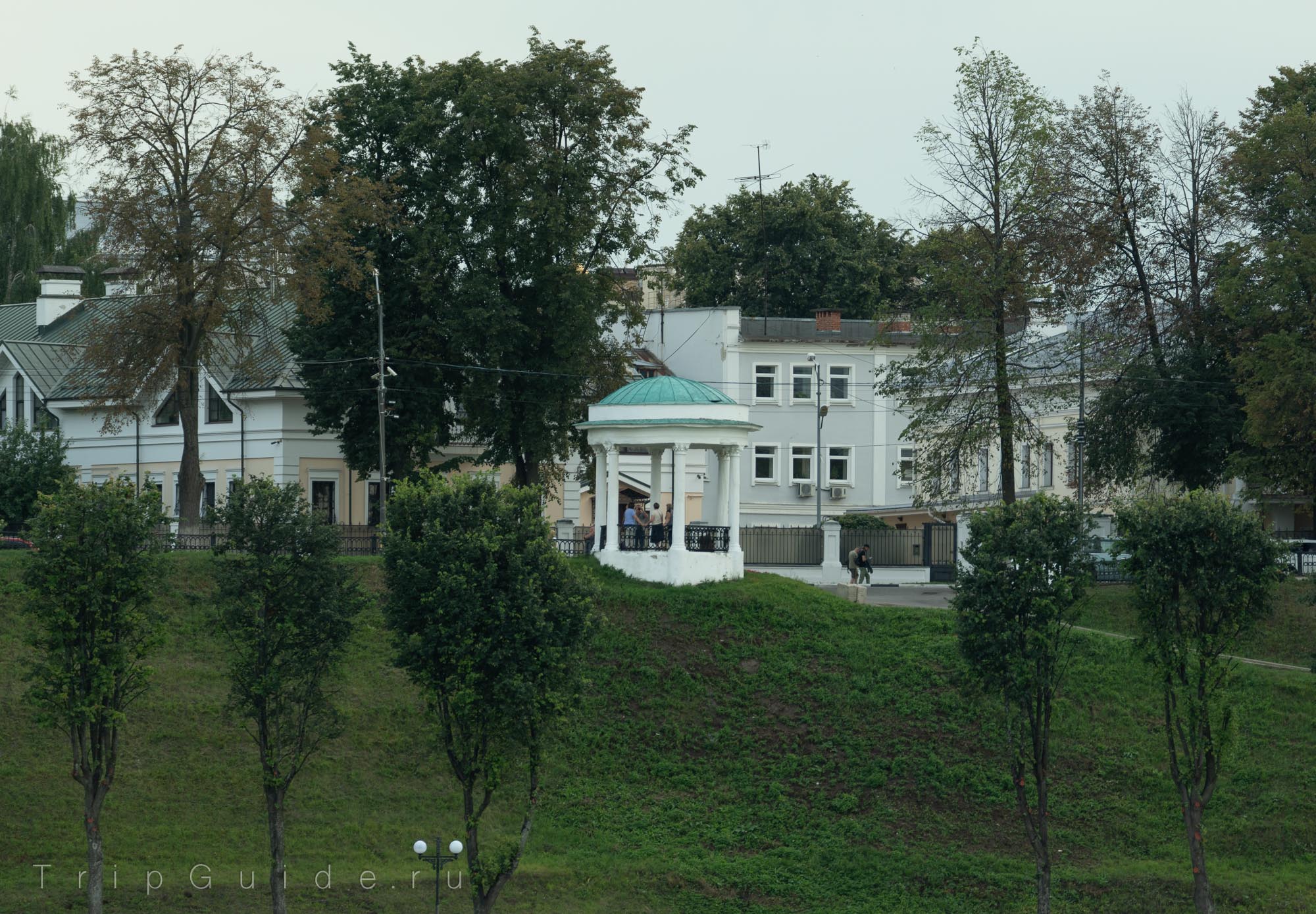 Губернаторская беседка в Ярославле