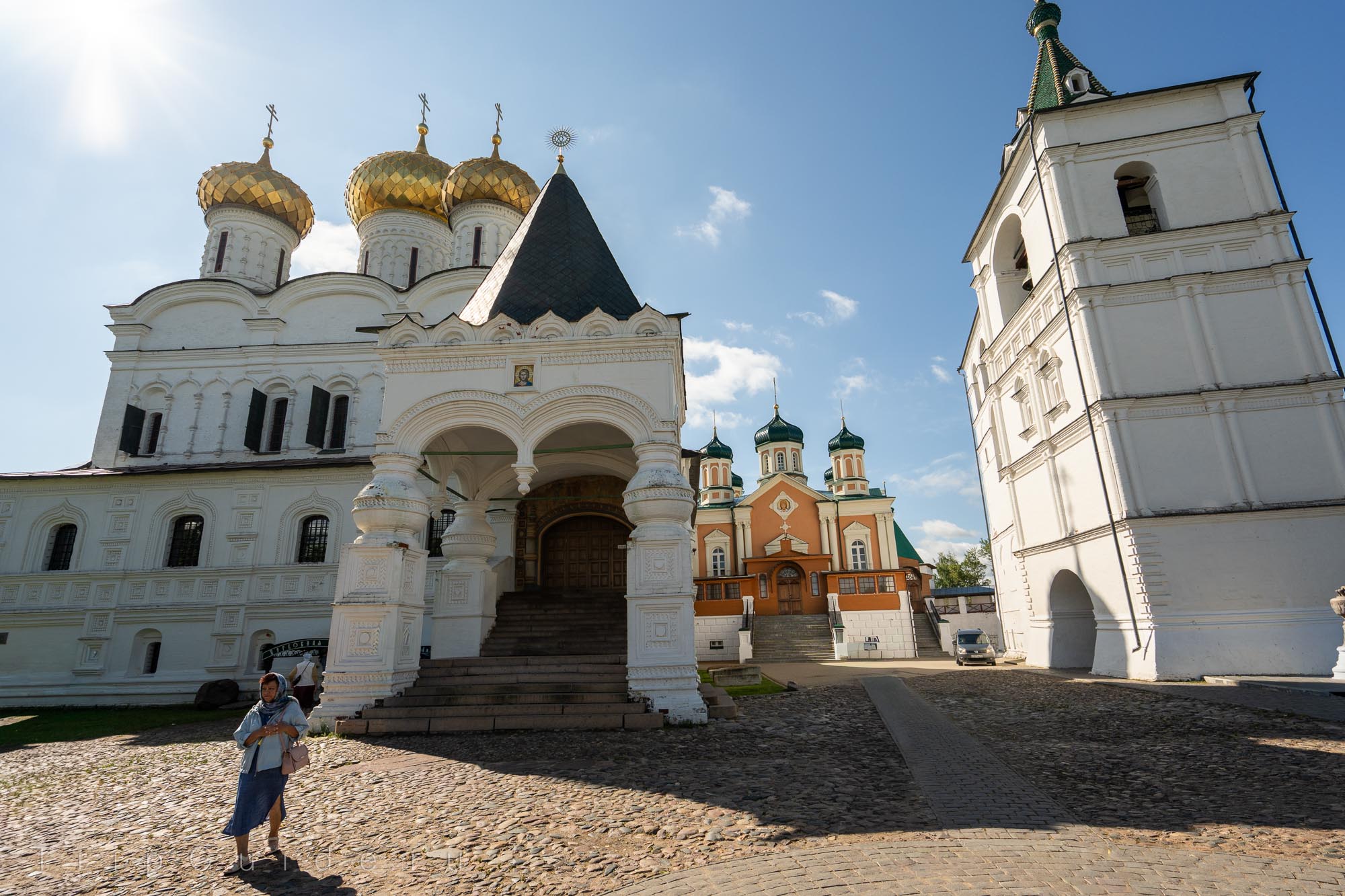 Ипатьевский монастырь в Костроме