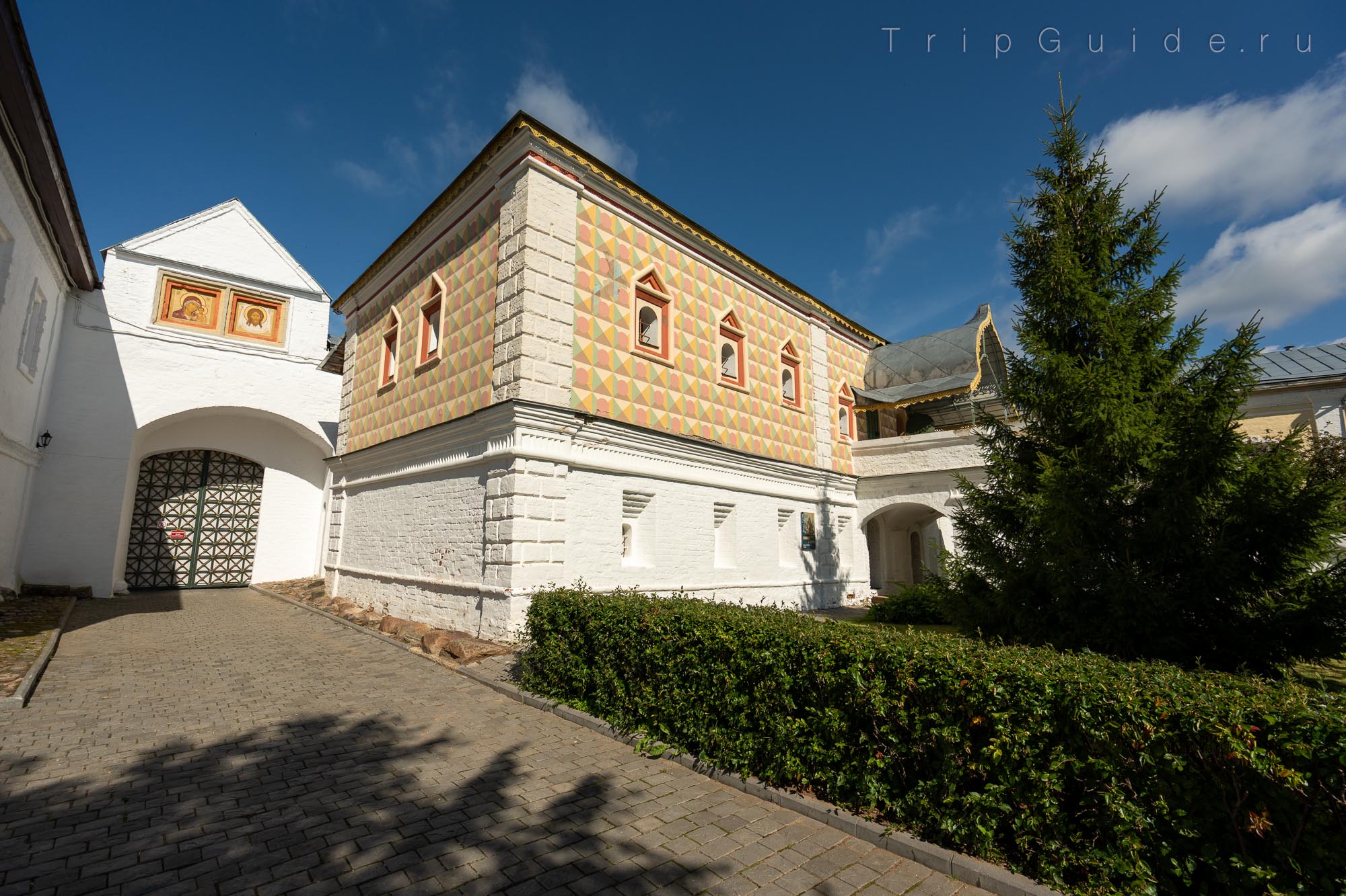 Келарский корпус (палаты бояр Романовых), Ипатьевский монастырь