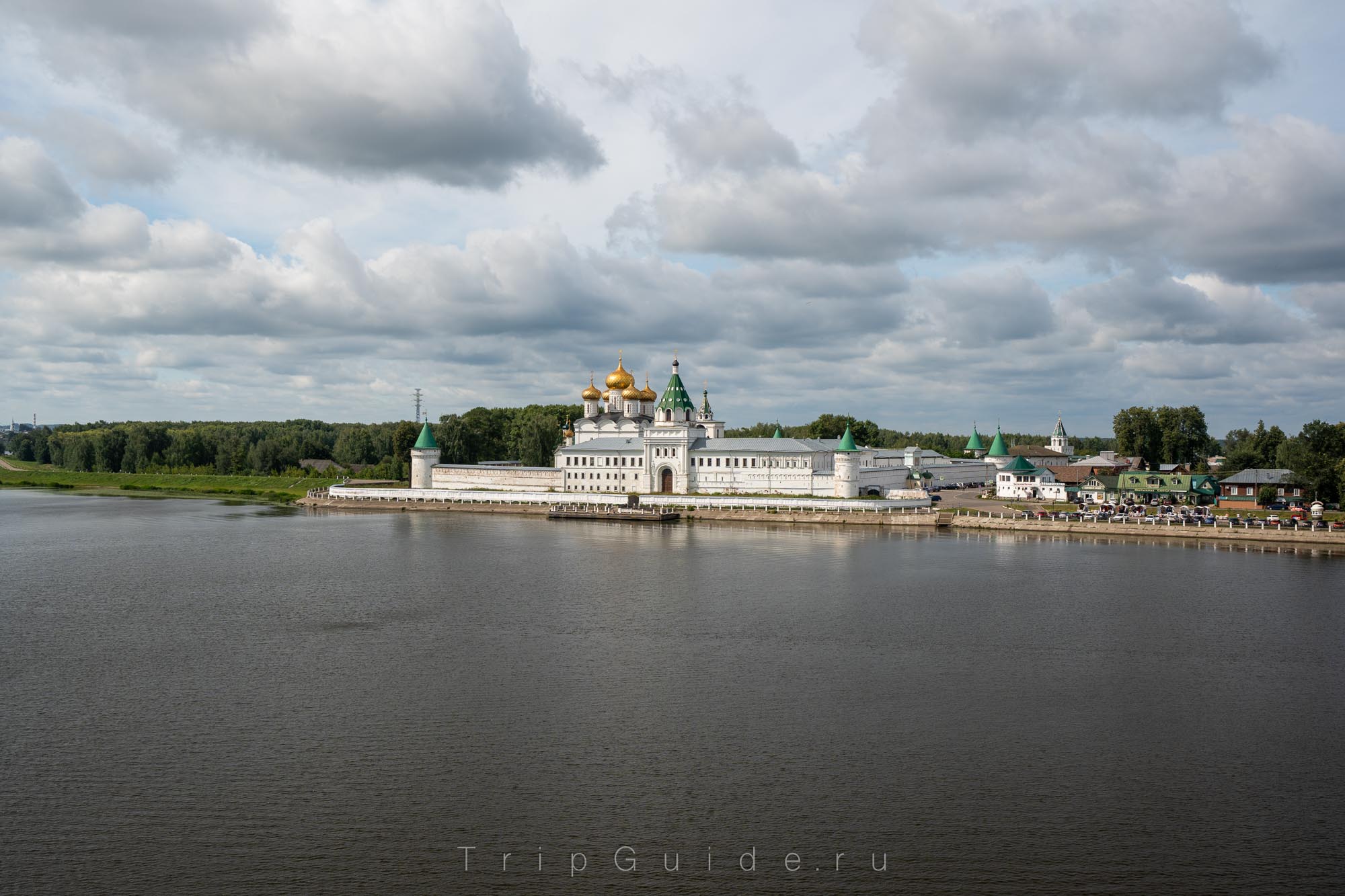 Кострома, Ипатьевский монастырь
