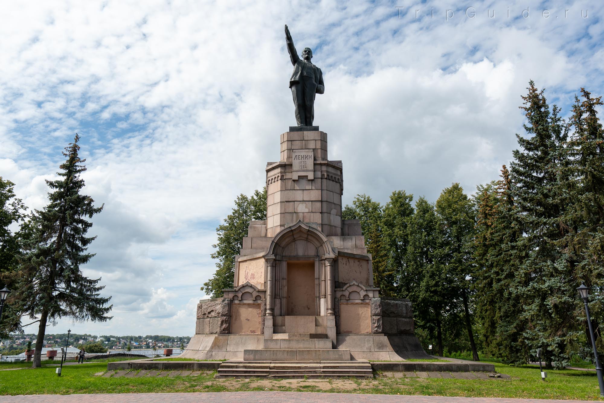 Памятник В. И. Ленину, Кострома