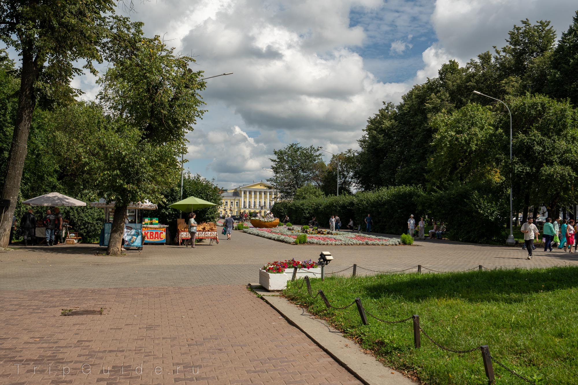Сусанинский сквер в Костроме