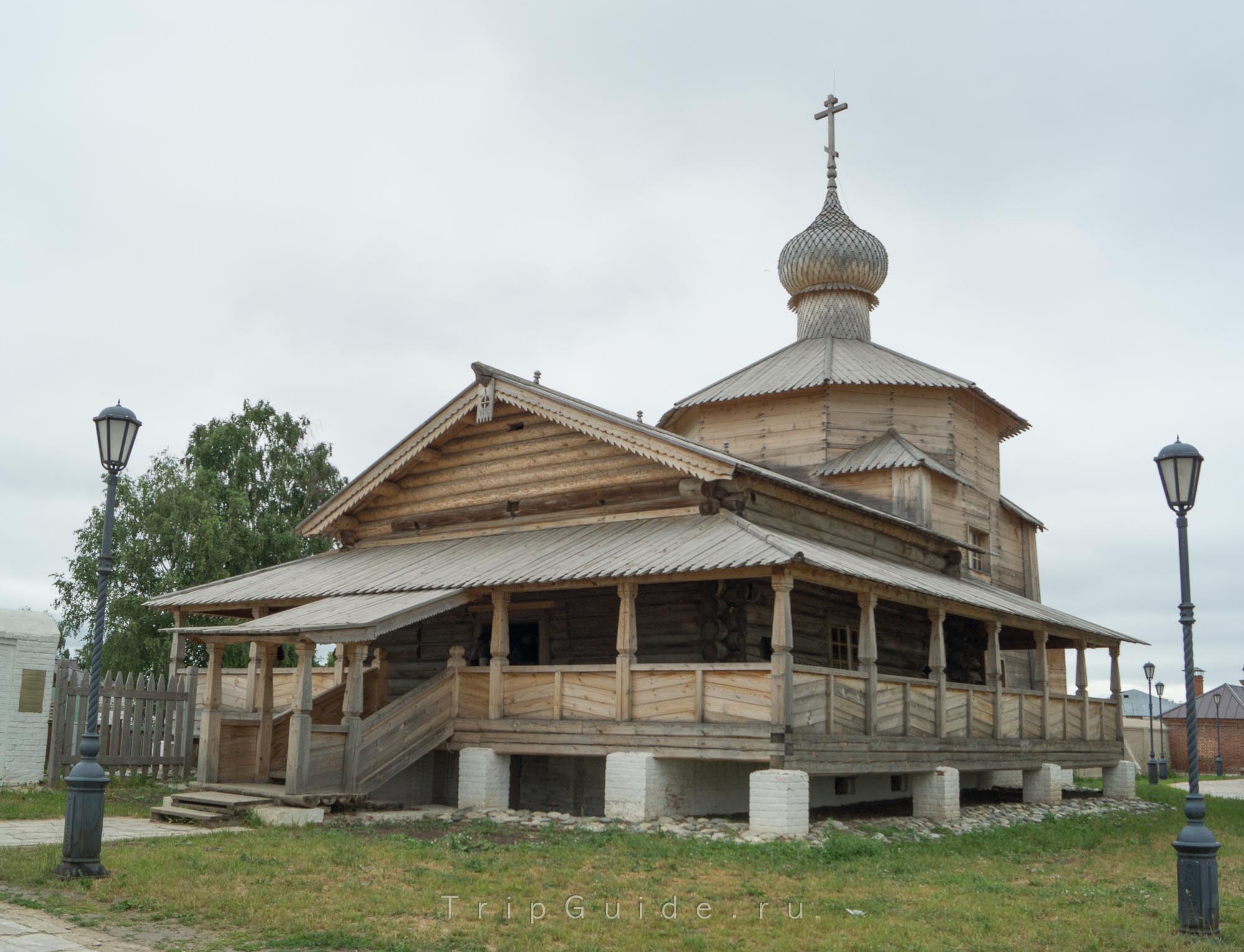 Церковь Святой Троицы — деревянная церковь 1551 г. в Свияжске
