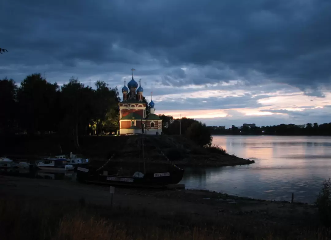 Углич. Церковь Дмитрия-на-Крови