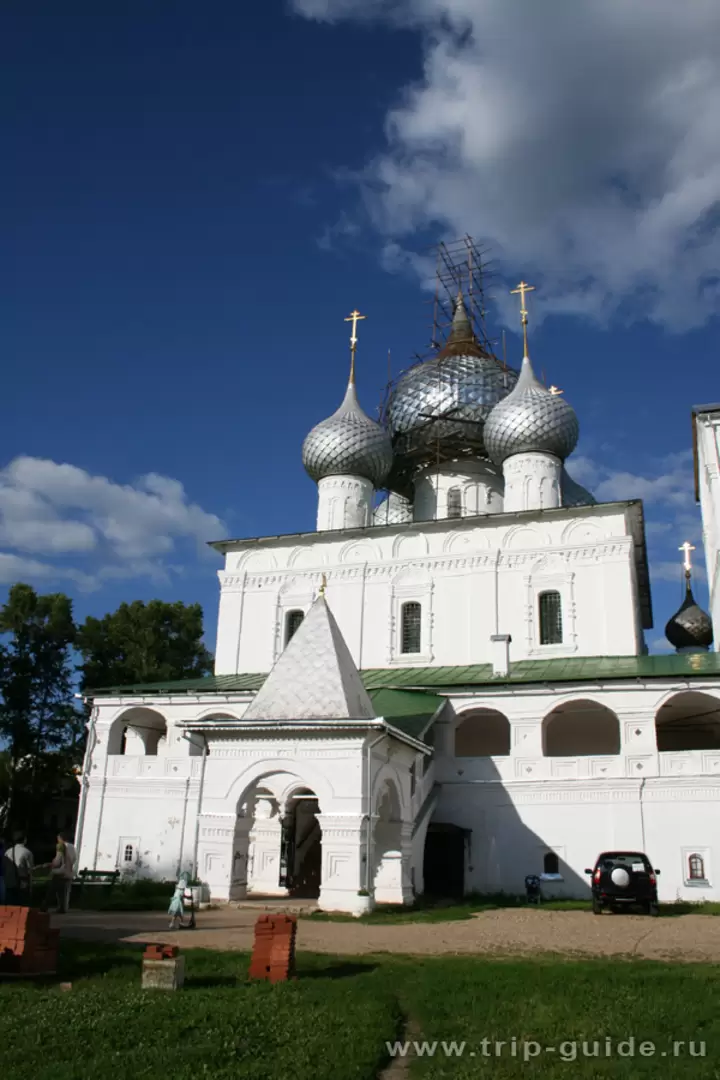Собор Воскресения Христова Воскресенского монастыря в Угличе