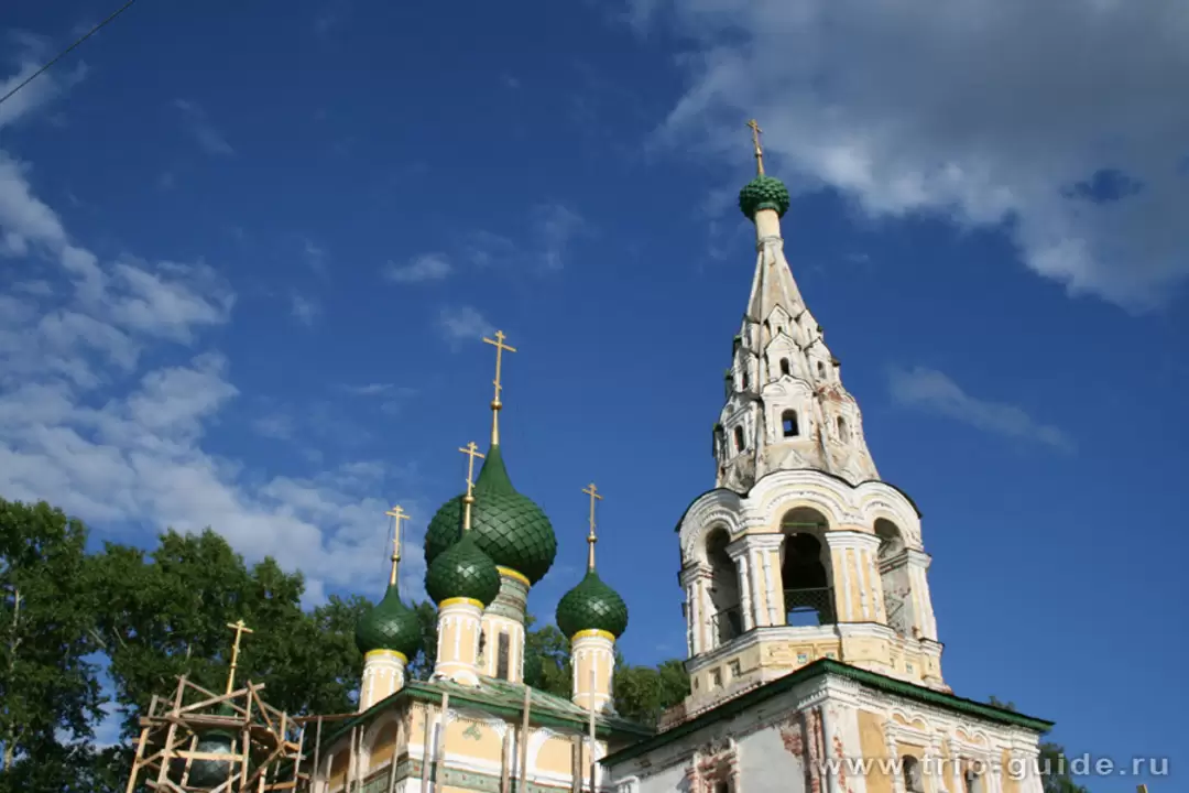 Купола церкви Рождества Иоанна Предтечи