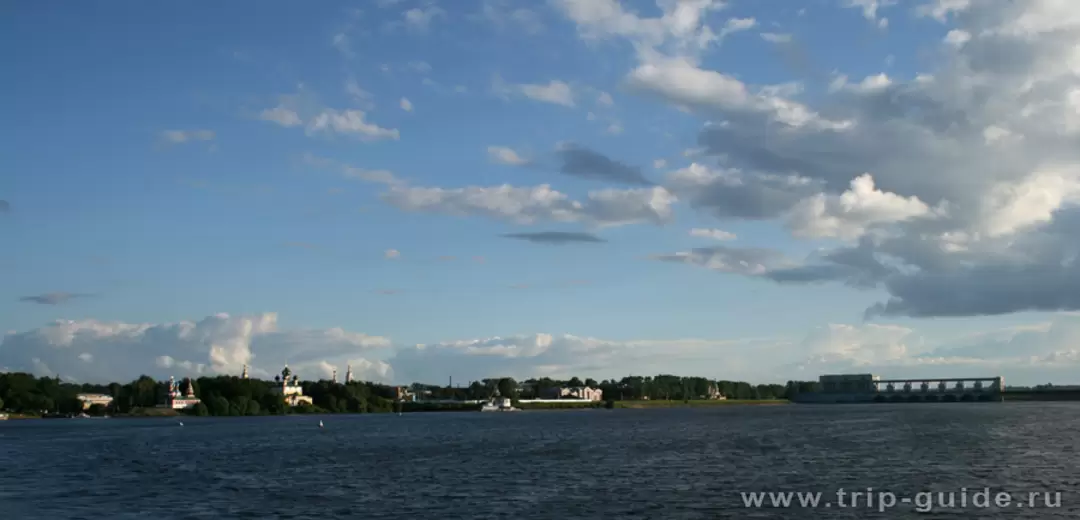 Облака над городом