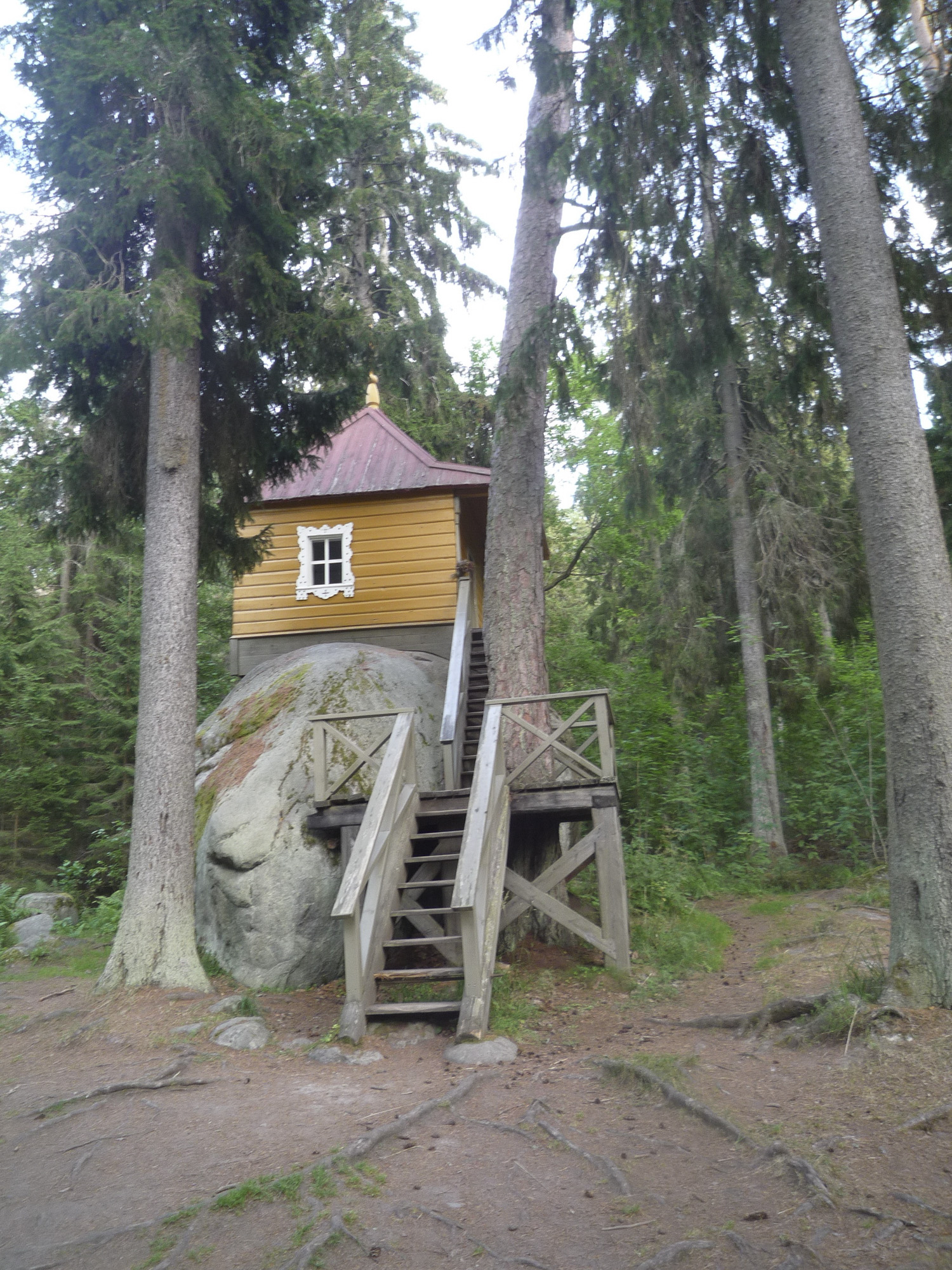 Часовня Арсения Коневского на Конь-камне