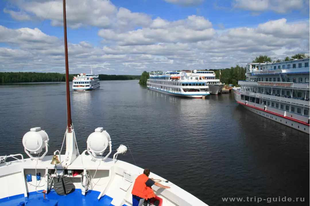 Теплоходы