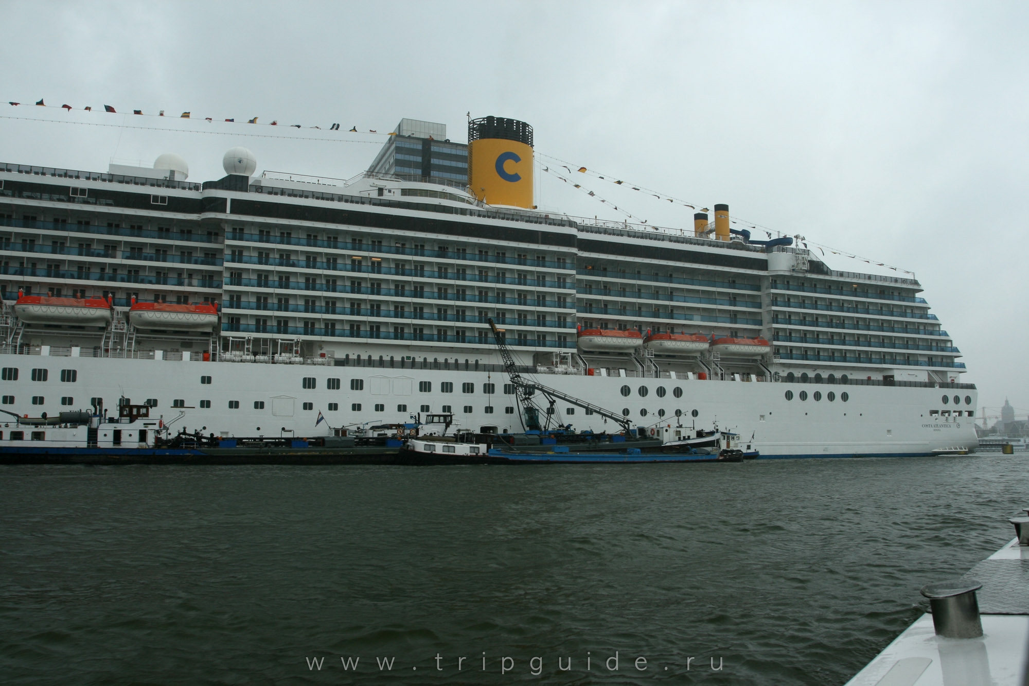 Круизный корабль Costa Atlantica