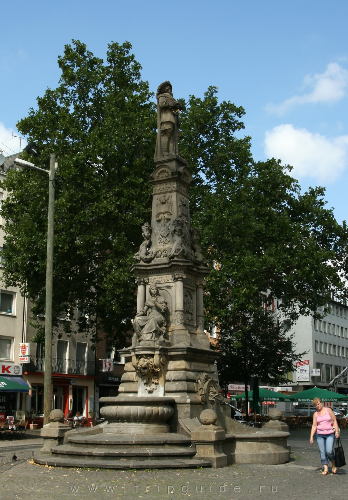 Старый рынок в Кёльне (Altermarkt)