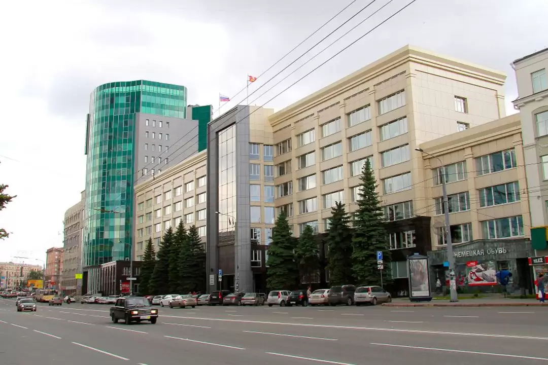 Комплекс административных зданий, Челябинск, проспект Ленина 57